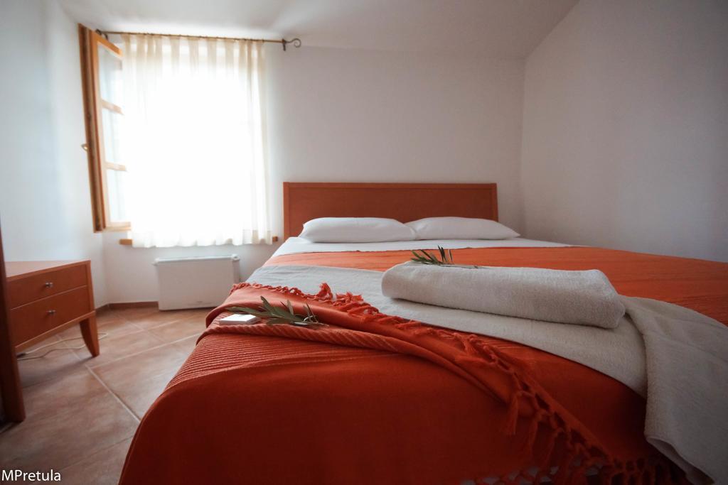 Apartments Villa Stapo Ουμάγκ Δωμάτιο φωτογραφία