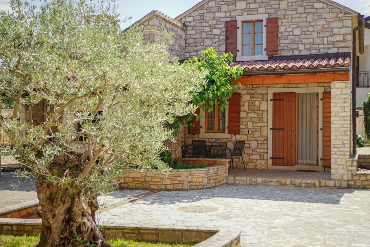 Apartments Villa Stapo Ουμάγκ Εξωτερικό φωτογραφία