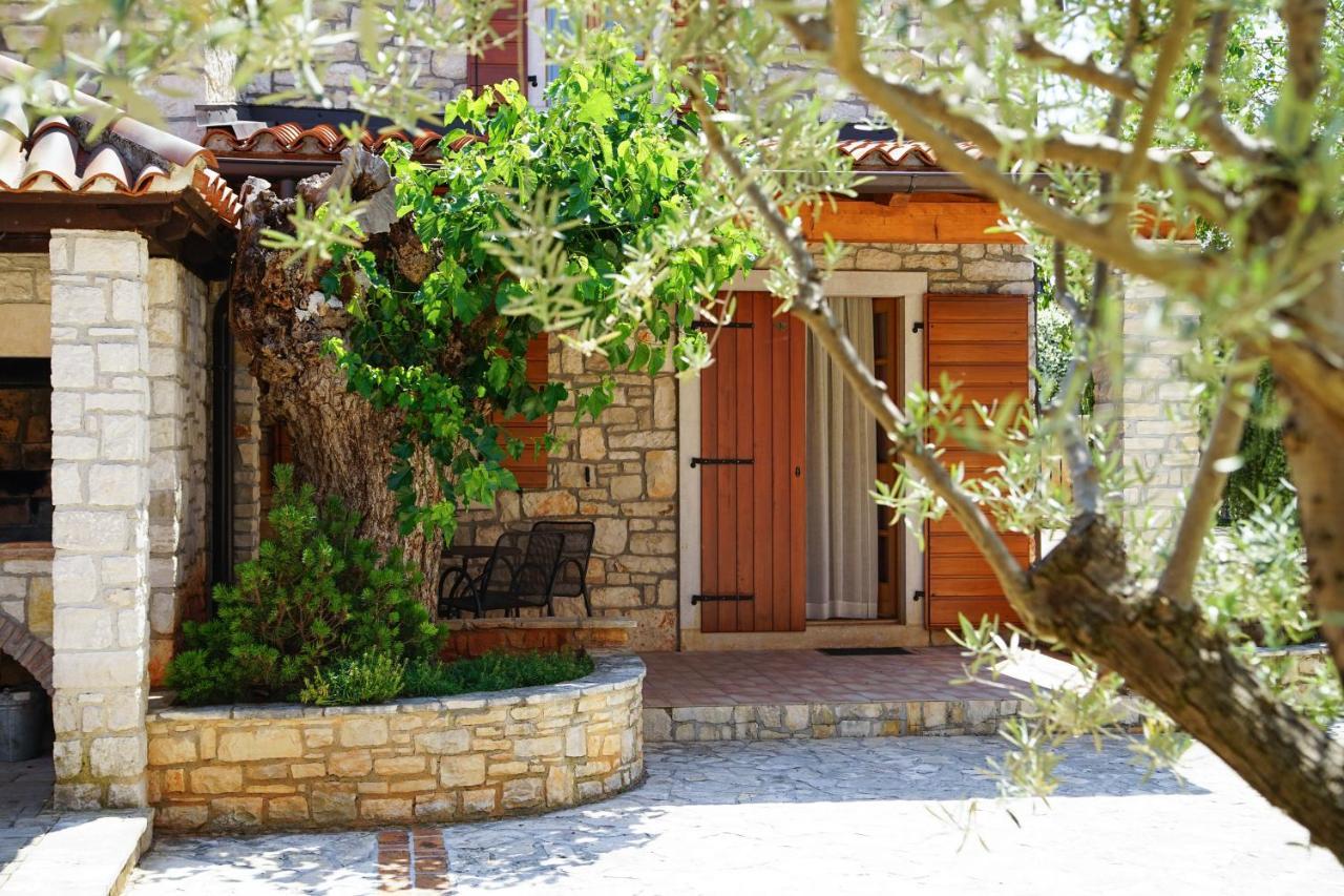 Apartments Villa Stapo Ουμάγκ Εξωτερικό φωτογραφία