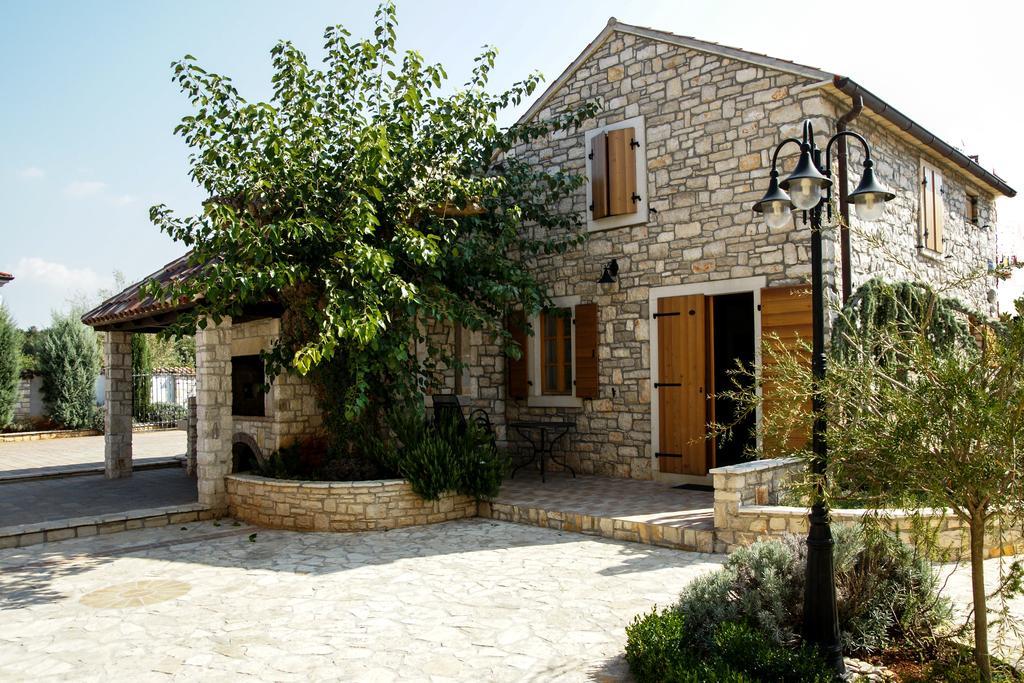 Apartments Villa Stapo Ουμάγκ Εξωτερικό φωτογραφία